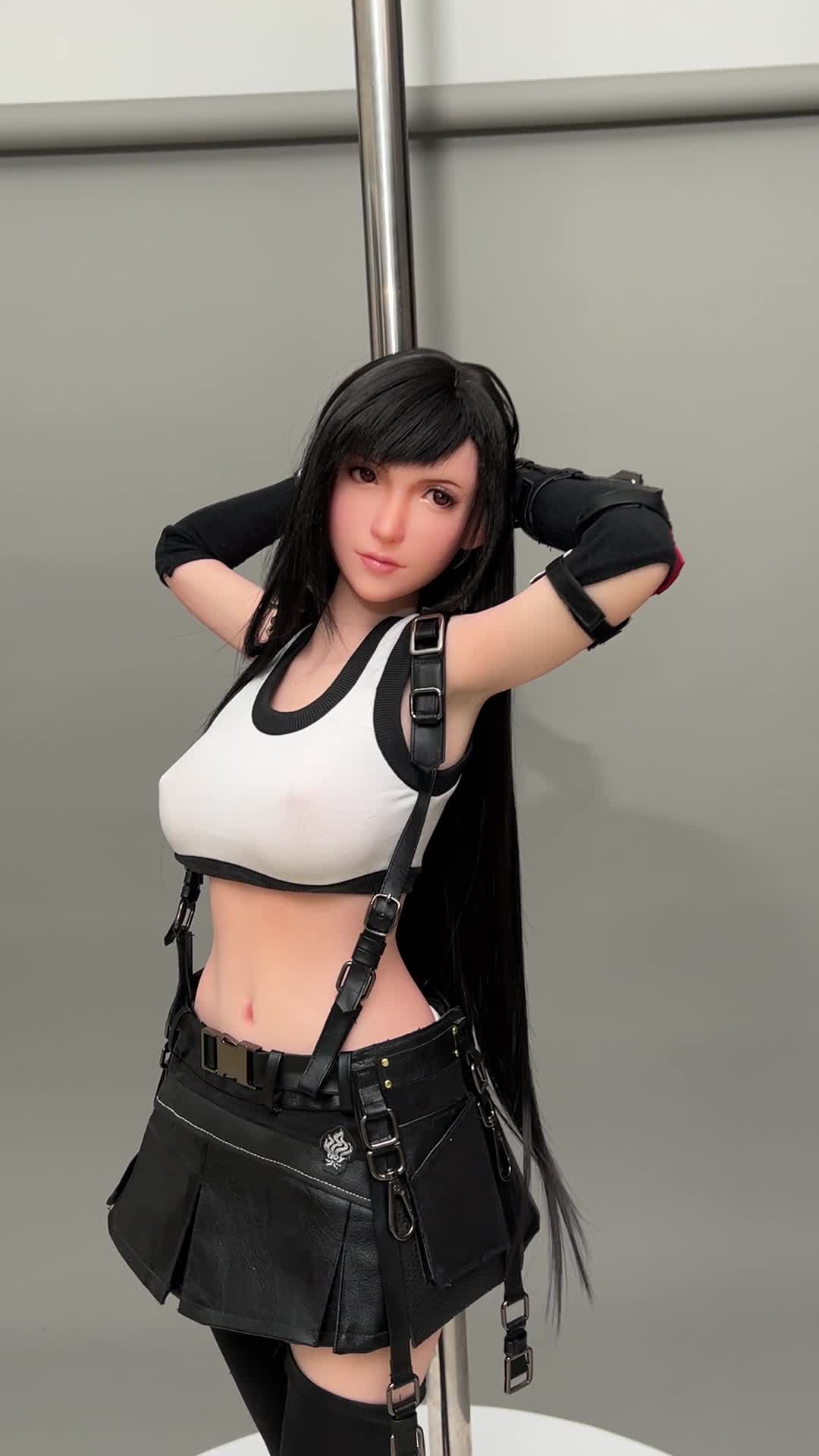 ラブドール　コス 格闘が得意ティファラブドール 普乳ゲームコスプレミニリアルドール